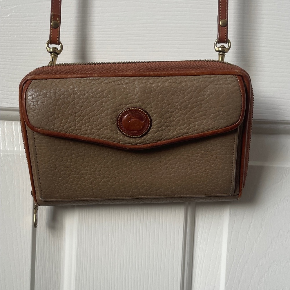 Vintage Dooney & Bourke Tan Leather Crossbody Bag
